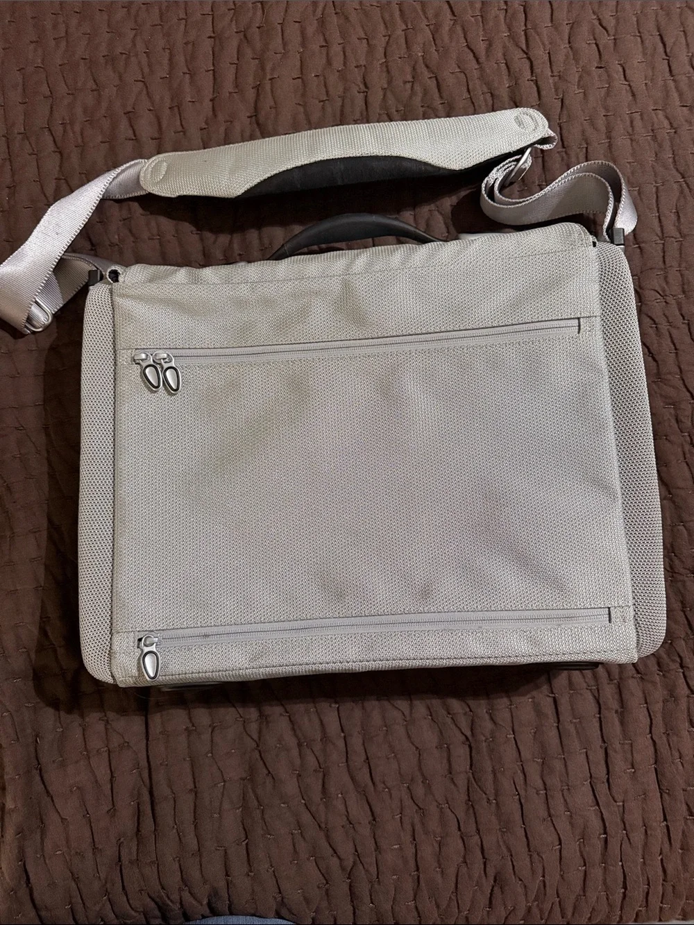 Tumi men laptop